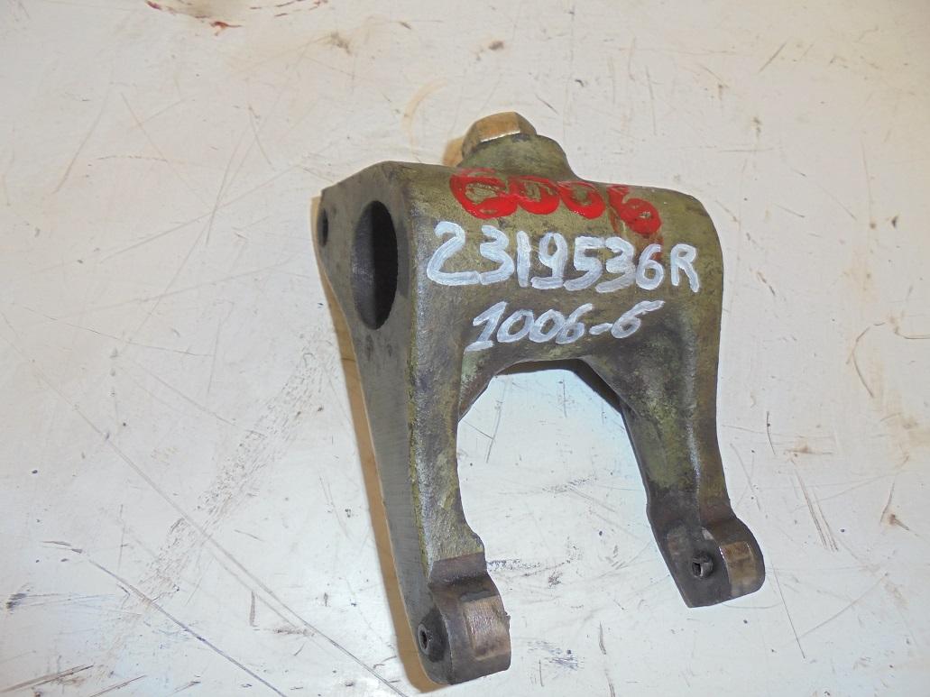 Fourchette embrayage tracteur deutz 6006