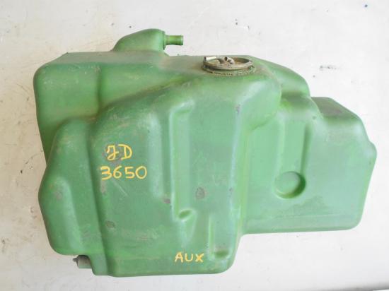 Reservoir john deere auxilaire tracteur 3650